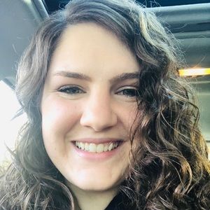 Meet your Posher, Jackie